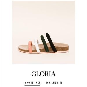 Size 8 Charlotte Stone Gloria Sandal